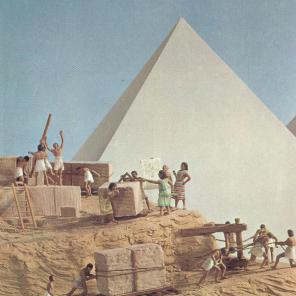 pirámide-construccion