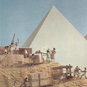 pirámide-construccion